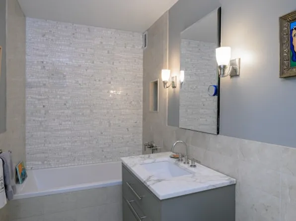 22 West 15th Street image 7 of 14