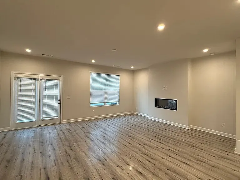 148 Fister Dr — Photo 8