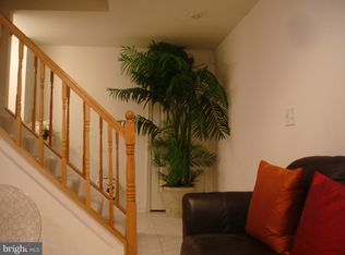 5604 Hampton Forest Way, Fairfax, VA 22030