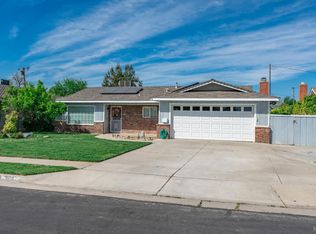 2116 N Woodridge Way, Hanford, CA 93230
