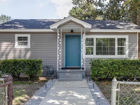 204 Rocky Ave, Cantonment, FL 32533