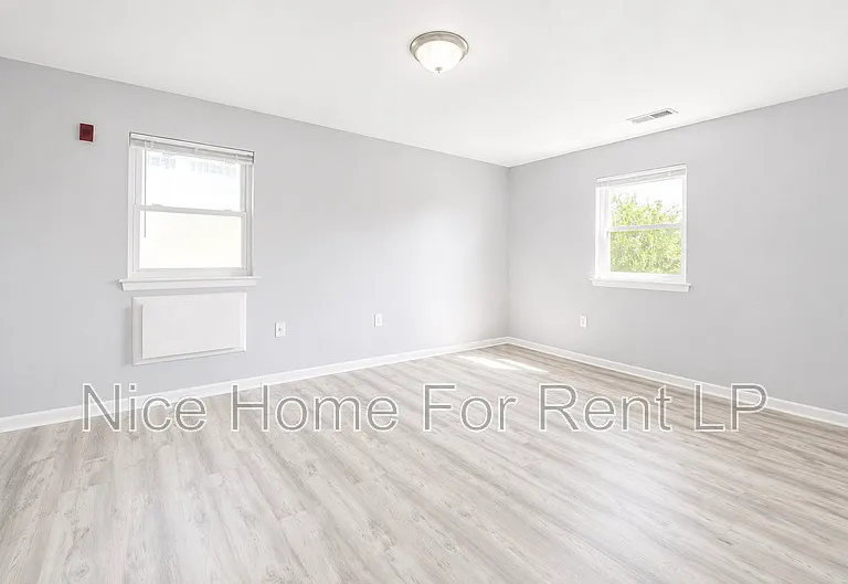 2602 N Jefferson St #B29 — Photo 5