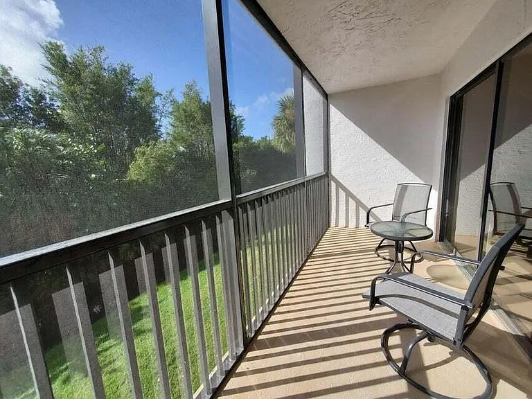 1605 S US Highway 1 #F203 — Photo 7