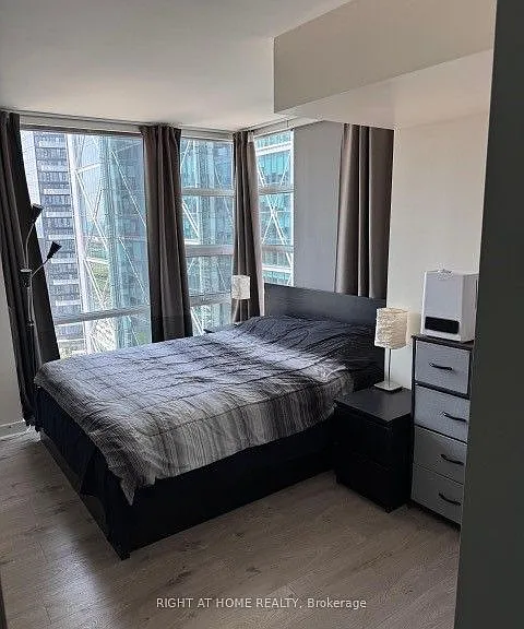 397 Front St W #3103 — Photo 10