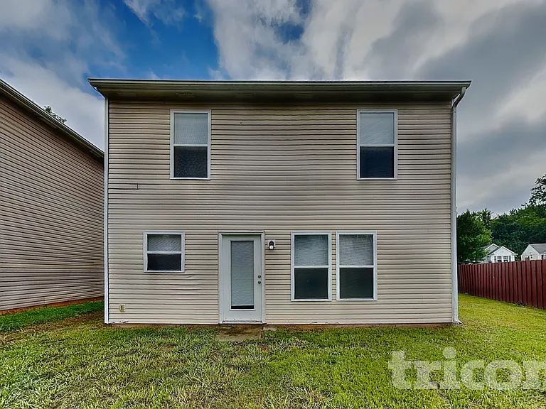 1242 Phil Oneil Dr — Photo 15