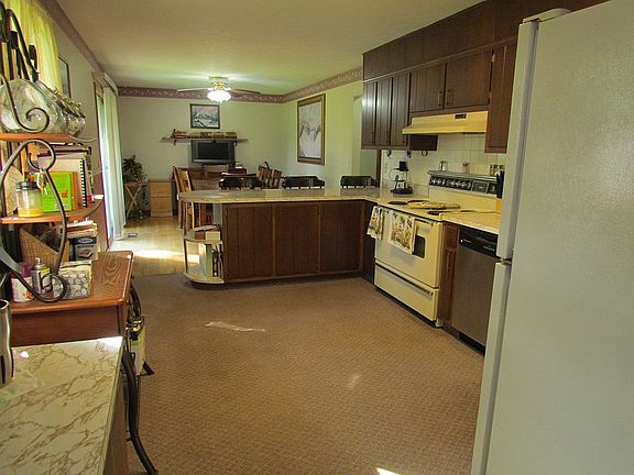 5th image of 6618 Clark Dr