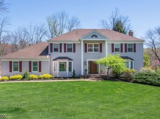 21 Olde York Rd, Randolph, NJ 07869
