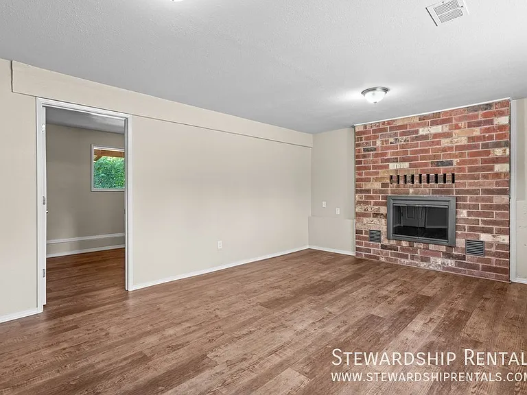 3620 SE 36th Cir — Photo 11