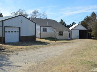 1485 Camp Rd, Solomon, KS 67480