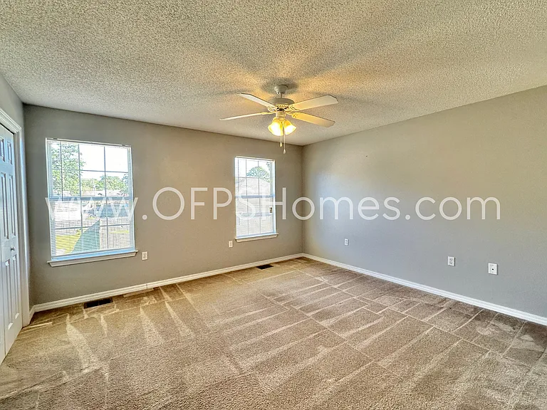 959 Scenic Oak Ln — Photo 10