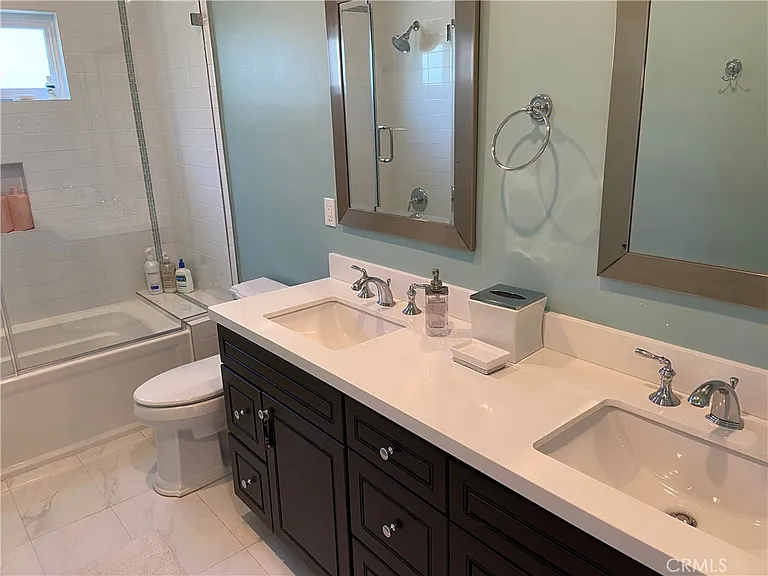 4470 Stansbury Ave — Photo 34