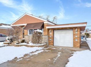 4224 W 83rd St, Chicago, IL 60652