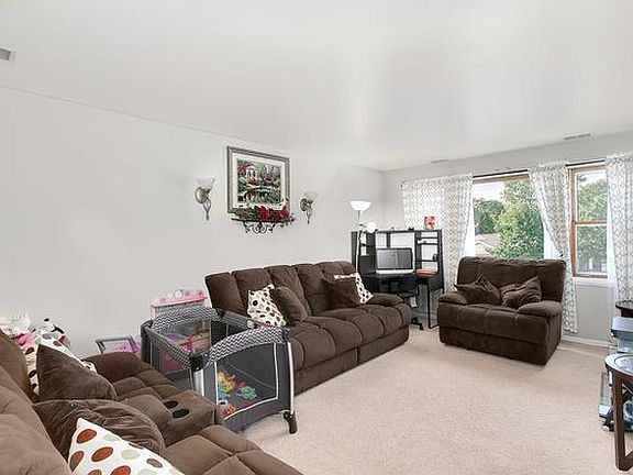 4th image of 5239 W Foster Ave #2