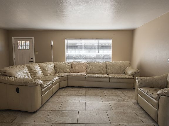 2nd image of 424 Castile Ave