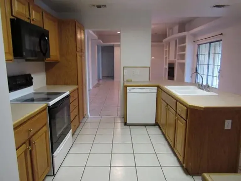 307 Quail Creek Dr — Photo 12