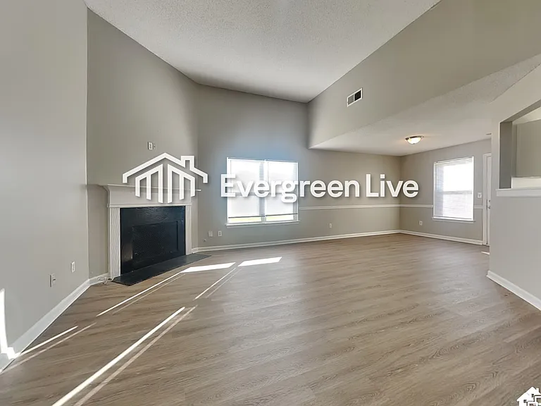 5279 High Tide Ct — Photo 2