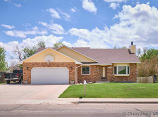 321 Sioux Dr, Cheyenne, WY 82009