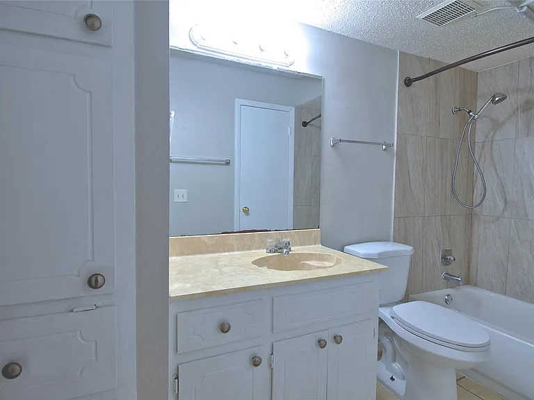 1707 Onion Creek Village Dr #A — Photo 9
