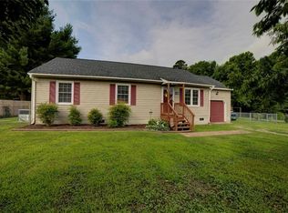 6738 Greenfield Ln, Gloucester, VA 23061