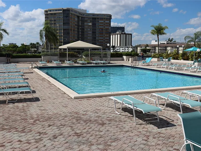 1865 S Ocean Dr #4F — Photo 20