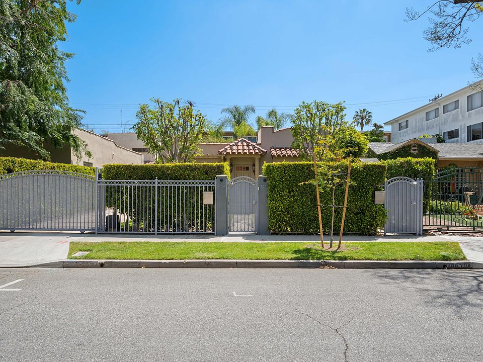 1st image of 704 Westbourne Dr