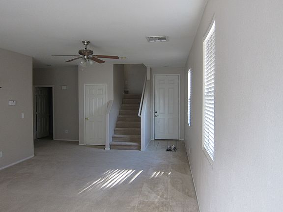 3rd image of 6725 Old Valley St