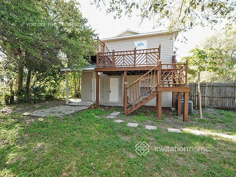 604 Nicholson St — Photo 17