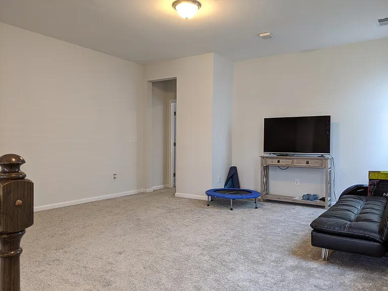 325 Ivy Arbor Way — Photo 14