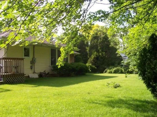 228 Lexington Ave, East Lansing, MI 48823