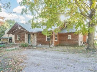 1624 N 9th St, Monett, MO 65708