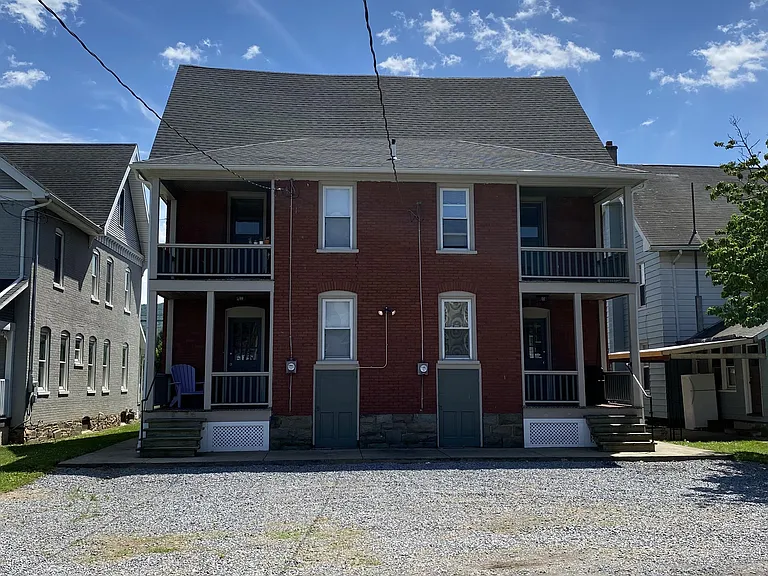 1146 Memorial Ave — Photo 25