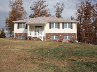 130 Sunset Pass, Big Sandy, TN 38221