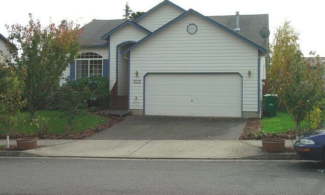 652 SE 11th circle front
