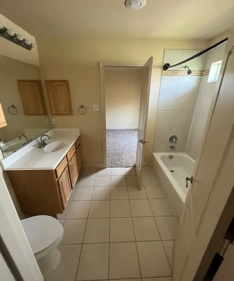201 Seva Ct — Photo 17