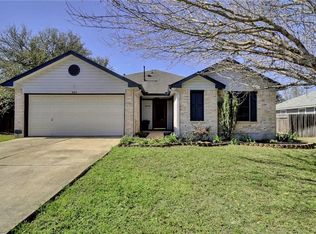 205 Little Lake Rd, Hutto, TX 78634