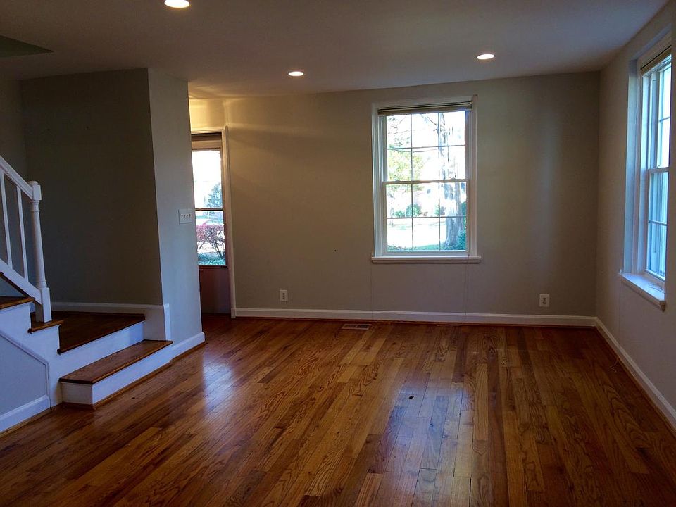 Livingroom from Diningroom