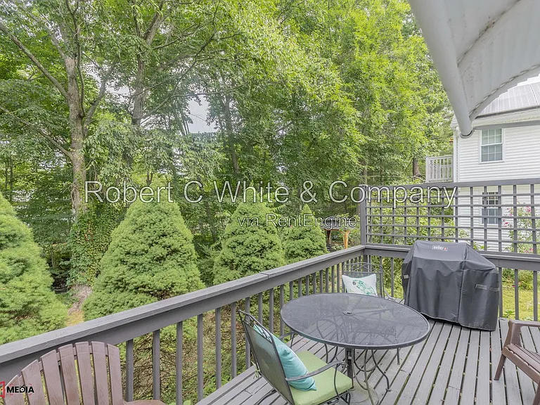 73 Montclair Dr — Photo 34