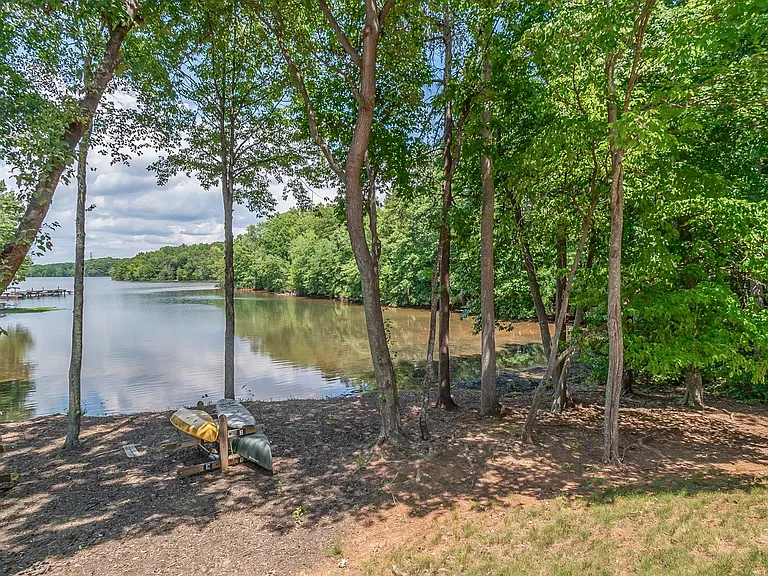 714 Northeast Dr #52 — Photo 42