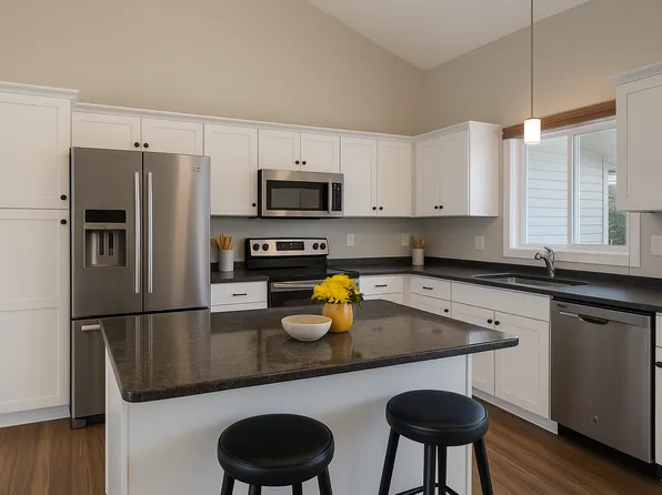 1221 Sundance Ct NE, Byron, MN 55920