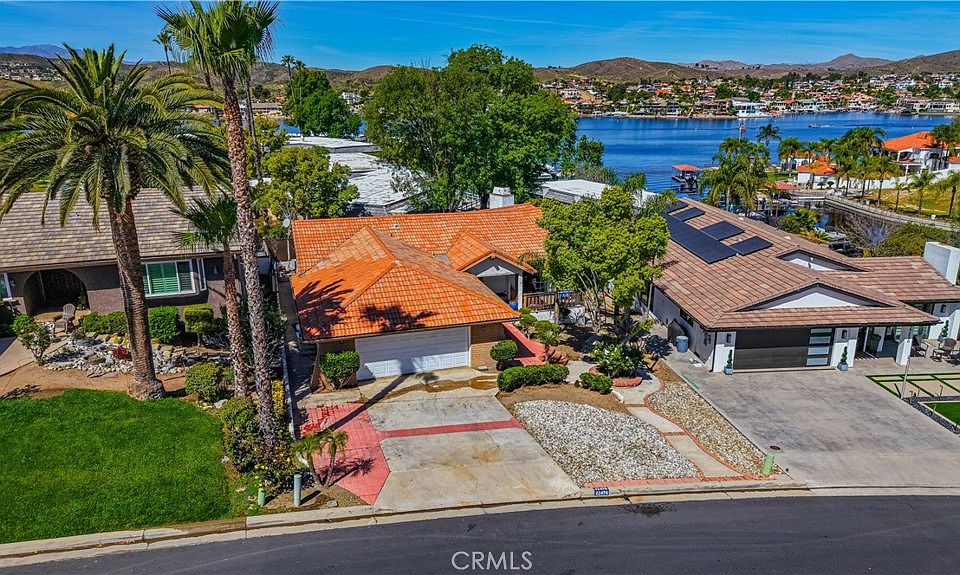 1st image of 22470 Lighthouse Dr
