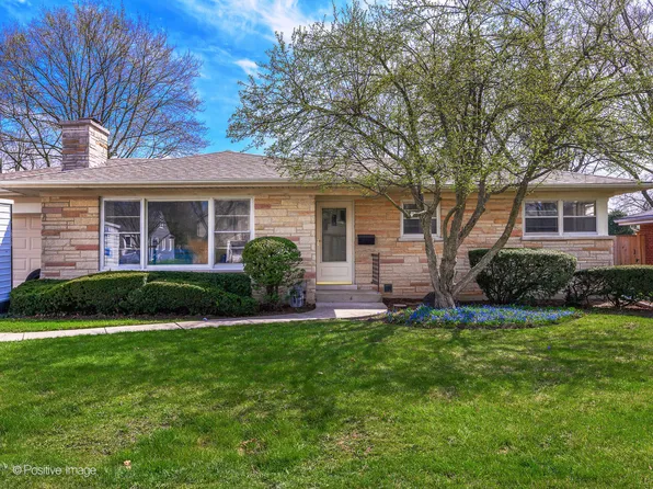1145 Hazel Ave, Deerfield, IL 60015