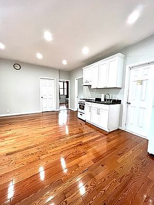 4th image of 63-52 Woodhaven Blvd #2F