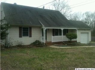 132 N Cooks Bridge Rd, Jackson, NJ 08527