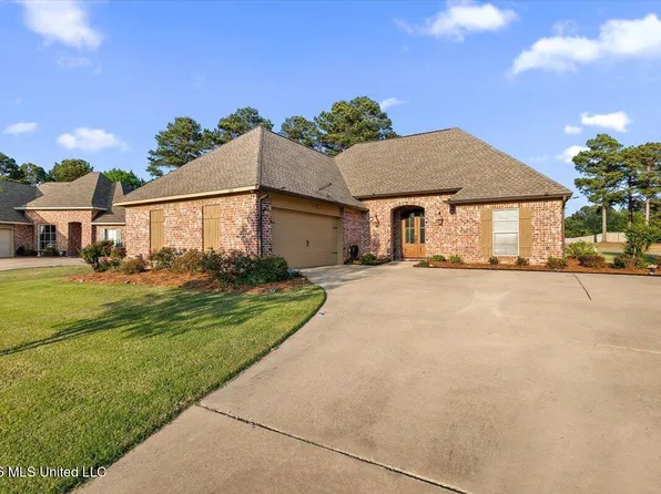 100 Mary Leigh Way, Madison, MS 39110