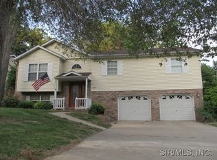 108 Echo Rdg, Collinsville, IL 62234