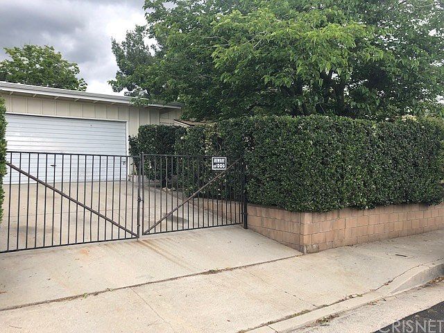 1st image of 13864 Garrick Ave