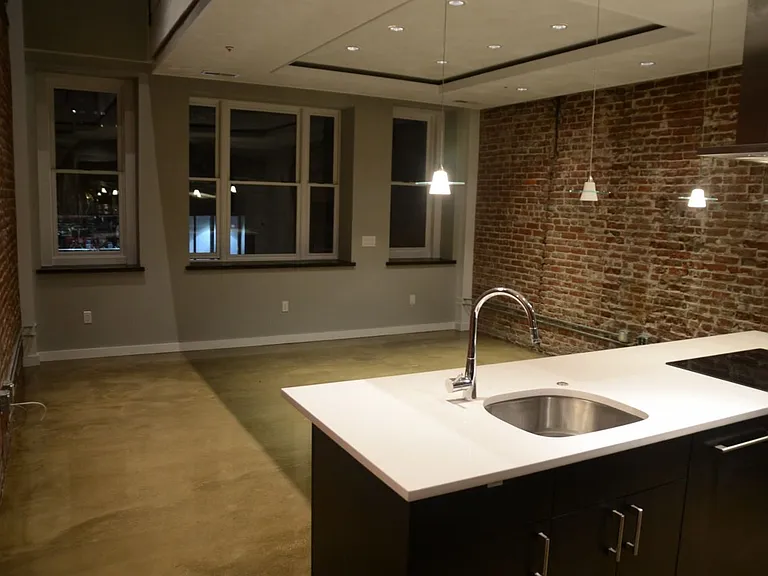 1533 Chestnut St. — Photo 39