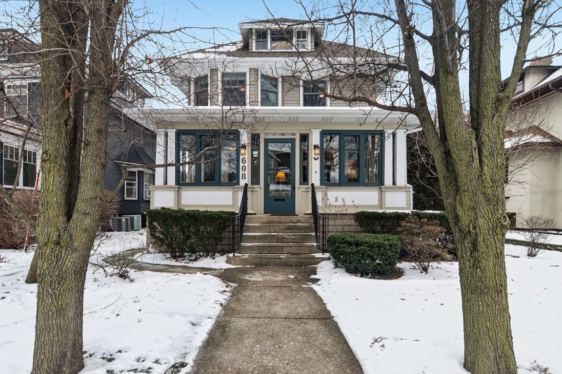 S Elmwood Ave-S0502-001.jpg