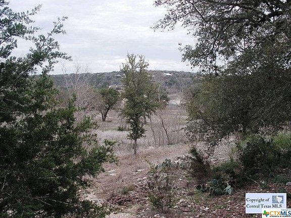 2nd image of 1822 Canyon Lake Dr