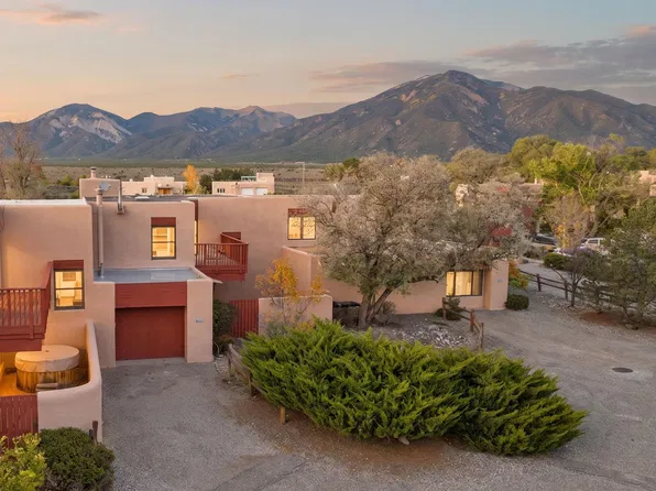 10 Comanche Court #B2, El Prado, NM 87529